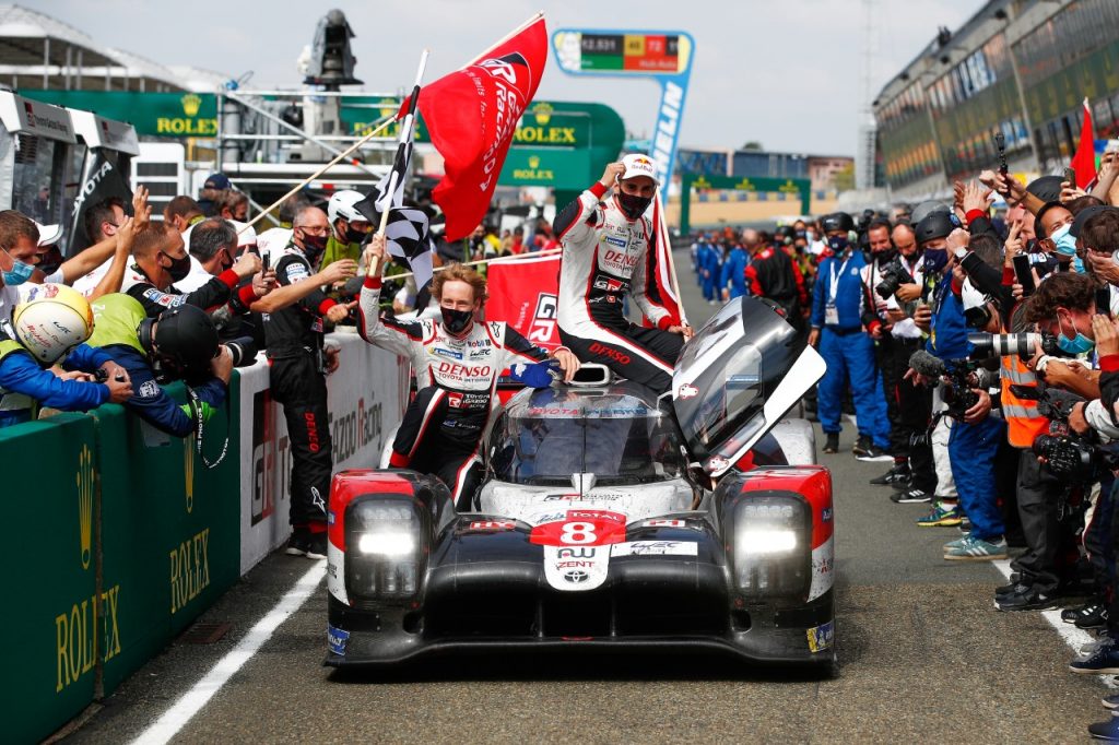 Hattrick. Jak probíhalo vítězné tažení v Le Mans 24 | Toyota Life