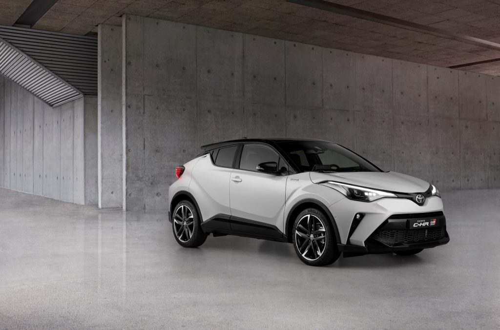 Ještě originálnější C-HR: Přijíždí ve variantě GR Sport | Toyota Life