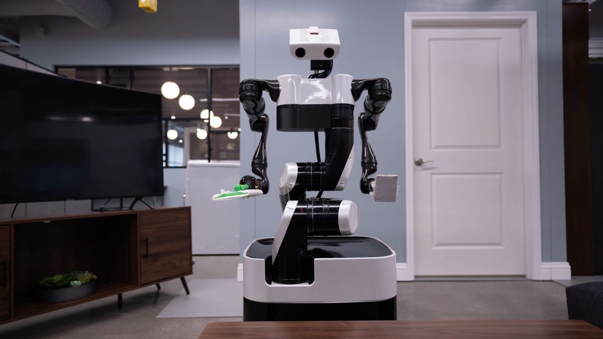 Budoucnost podle Toyoty: Vařit a uklízet budou roboti