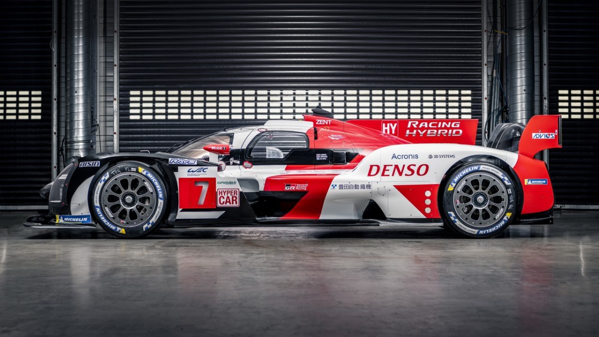 24 hodin v Le Mans opět v hybridu: Představujeme závodní prototyp