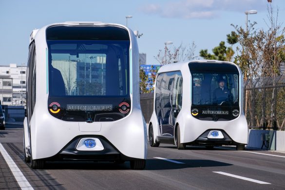 Budoucnost veřejné dopravy? Jezdí na elektřinu a bez řidiče | Toyota Life