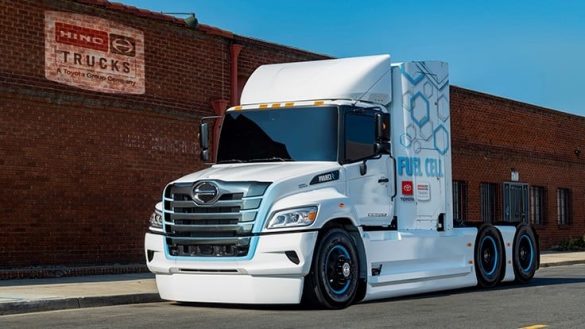 V Kalifornii představili další nákladní vůz na vodík | Toyota Life