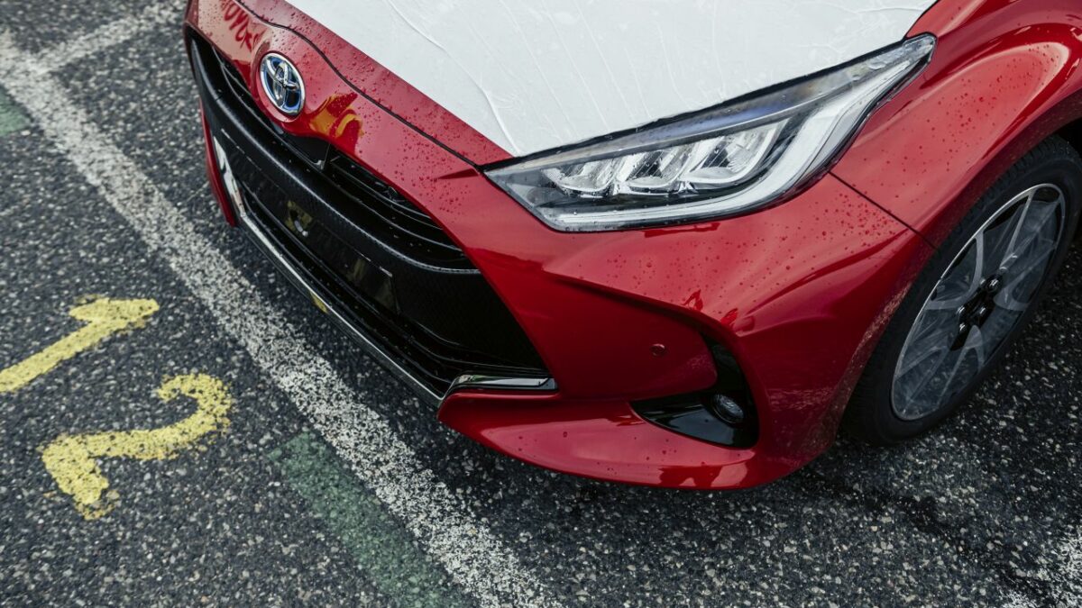 Toyota dnes v Kolíně zahájila výrobu hybridního modelu Yaris