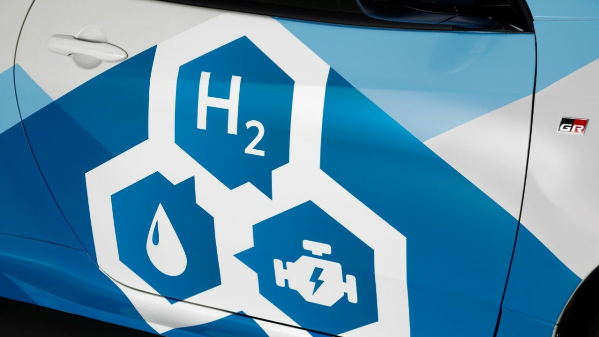 Neuvěříte, které auto bude jezdit na vodík