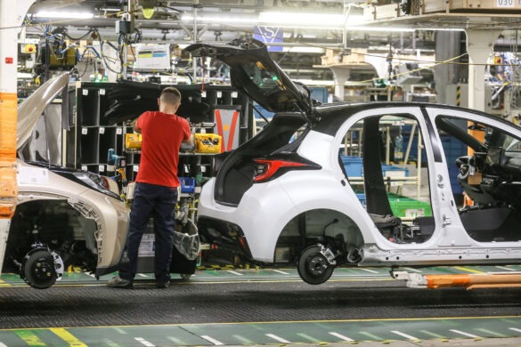 Toyota bude v Kolíně vyrábět auta s nulovými emisemi | Toyota Life