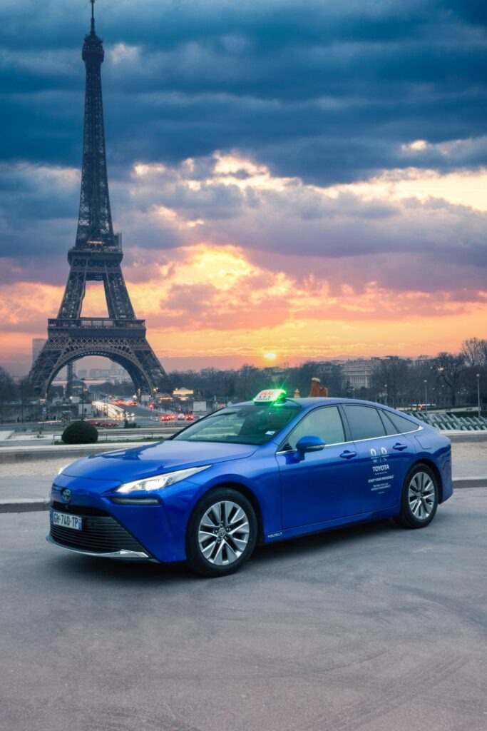 Na olympiádě v Paříži bude jezdit 500 vodíkových Mirai | Toyota Life